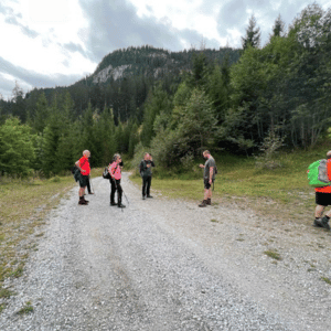 Hiking & Biking 2023 j